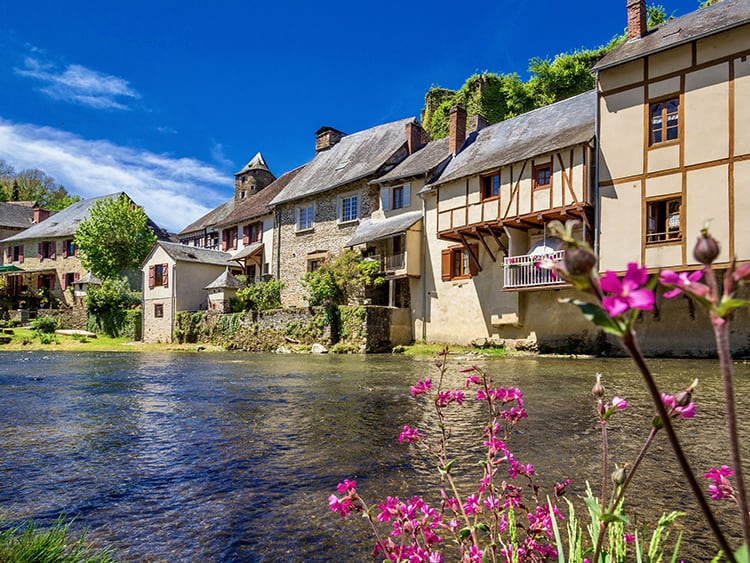 Houses and property for sale in France